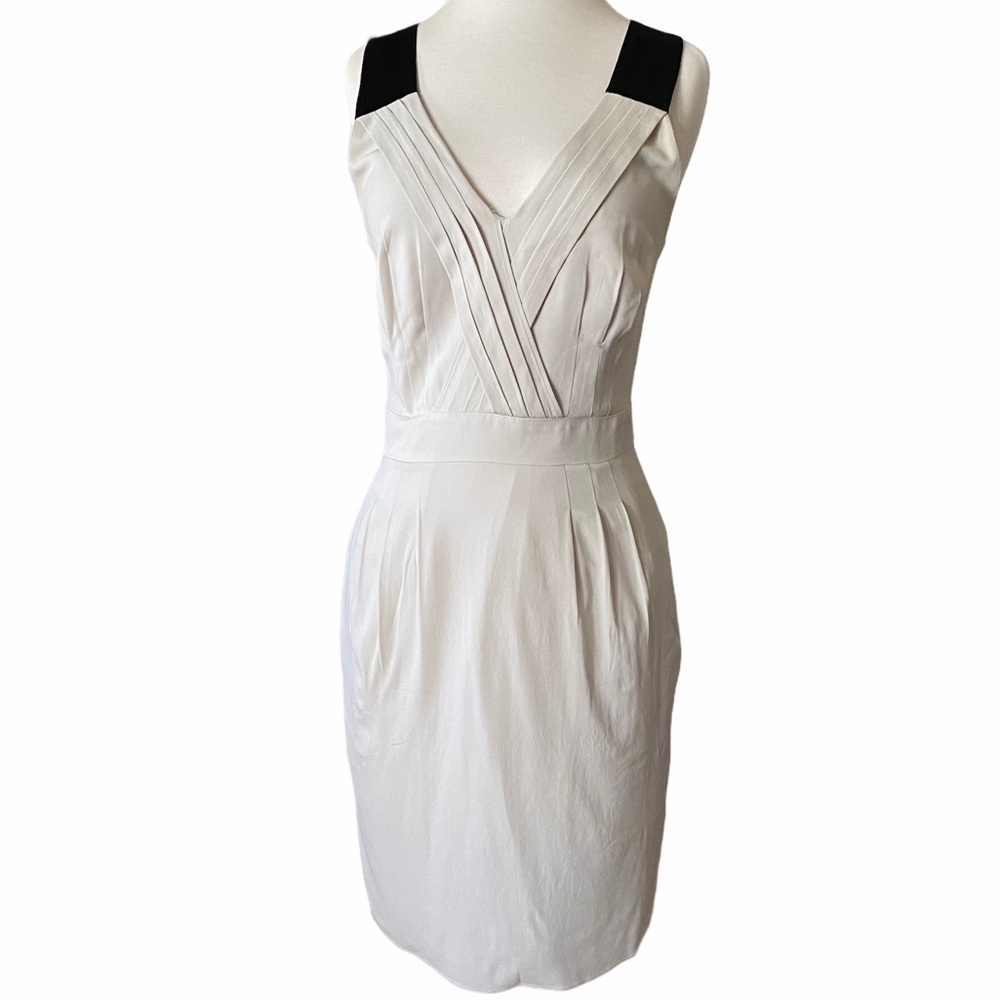 Banana Republic Monogram Collection Form Fitting Silk Dress Size 4 - Picture 1 of 14